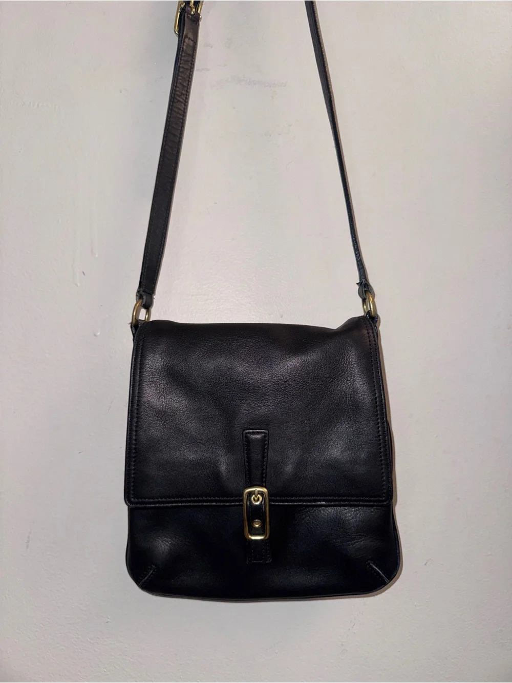 Vintage Coach Legacy Crossbody Bag – Style 9592